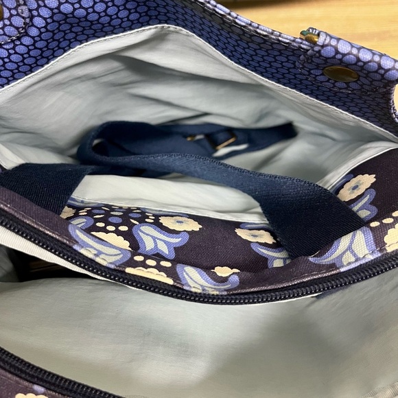 NEW Petunia Pickle Bottom Sashy Satchel in Classic Cornflower - Picture 4 of 13